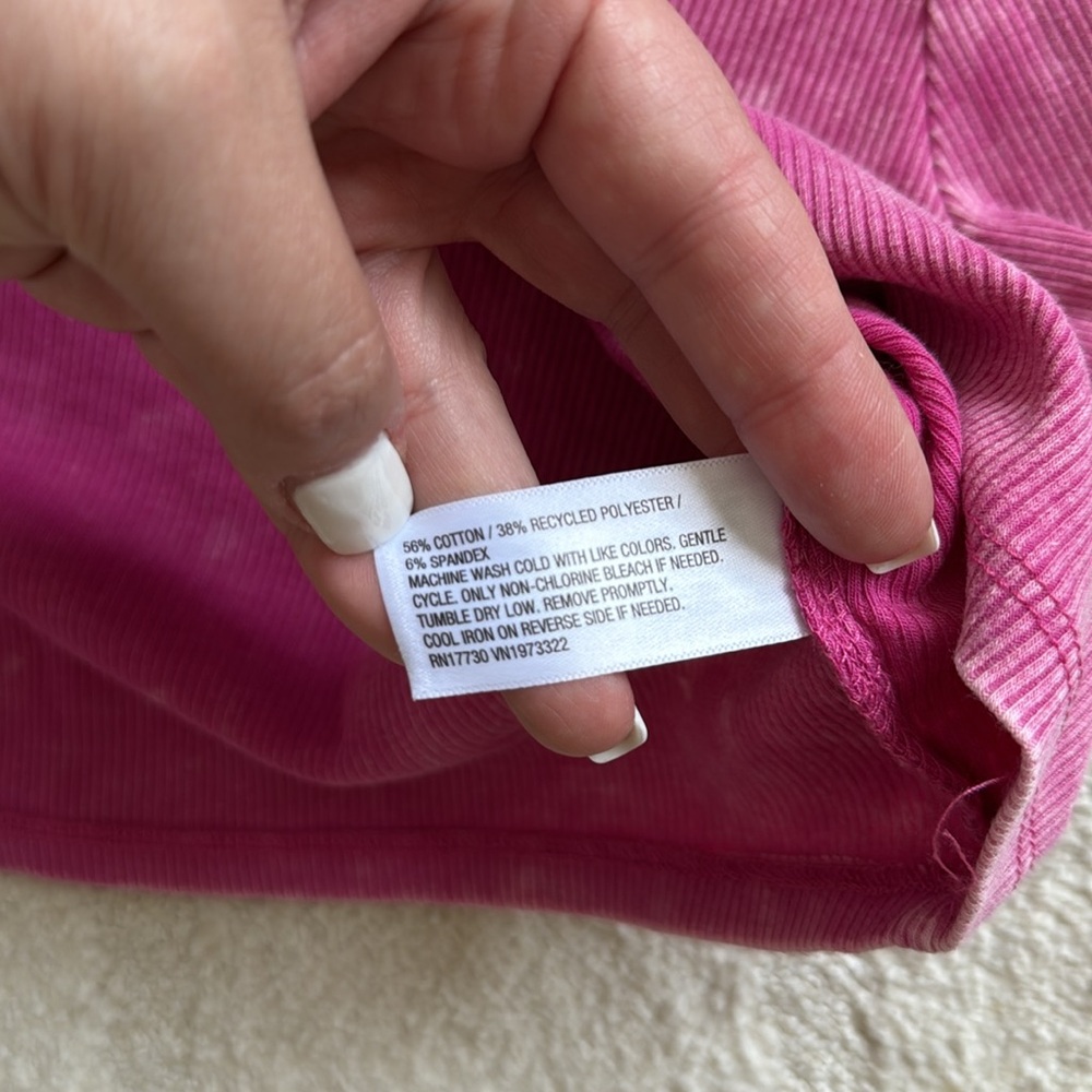 NEW- Wild Fable Short Sleeve V-Neck Twist Front Pink Top - Picture 9 of 10